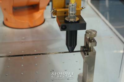 [카본코리아] 와전류 탐상 기법으로 탄소섬유 품질 검사