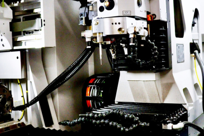 볼머(Vollmer), 스타트업 절삭공구 기업에 정밀 연삭 톱날 기반 구축