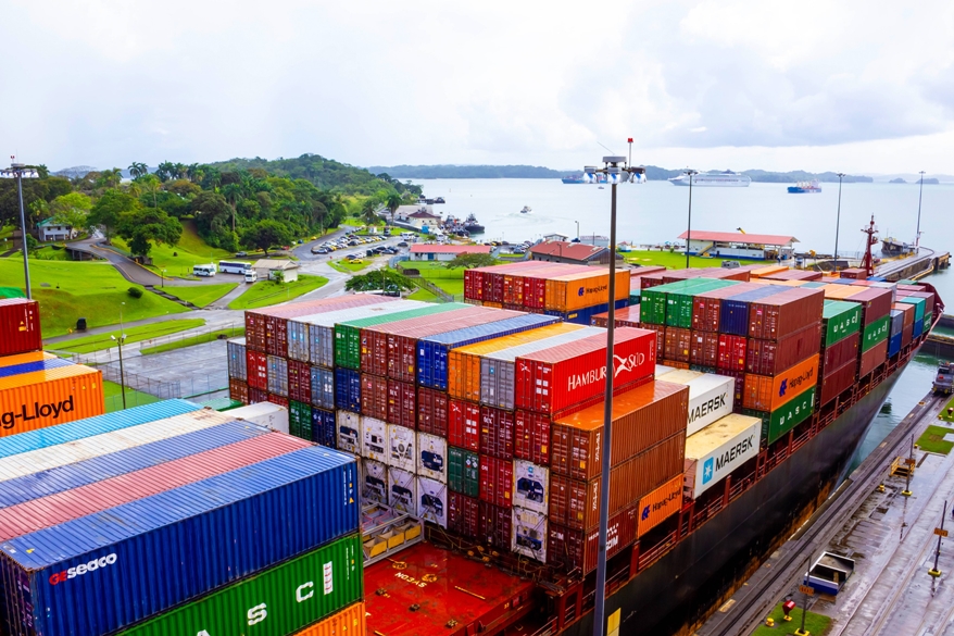 홍해 항로·파나마 운하 해상물류 '비상', 한국수출 직접 영향 ‘제한적’