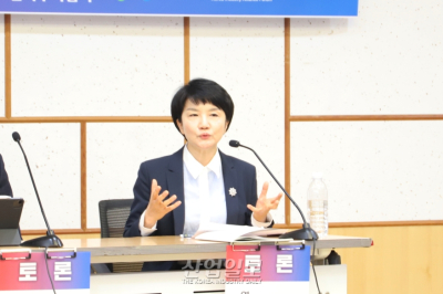 “과잉보호 규제는 부작용 키워…미래 지향해야”