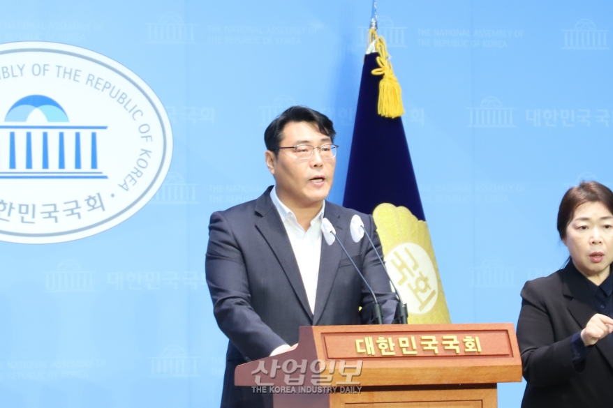 尹 대통령 금융투자소득세 폐지 추진…정의당 “얄팍한 총선 전략”