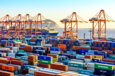 중견기업 72.4% “올해 수출실적 지난해 수준 유지 또는 호전”