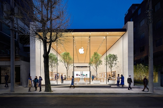 [모바일 On] 애플 아이폰15, 갤럭시 S24 의식해 지원금 규모 확대