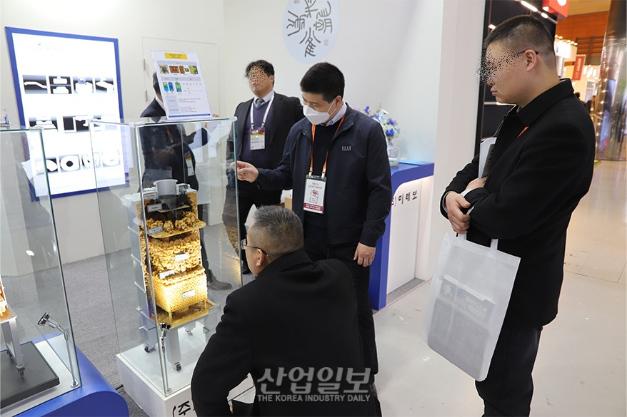 반도체 챔버·펌프 관리 돕는 가스 부산물 트랩