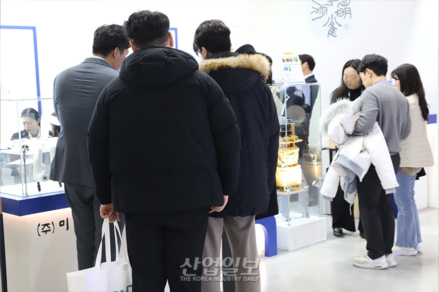 반도체 챔버·펌프 관리 돕는 가스 부산물 트랩