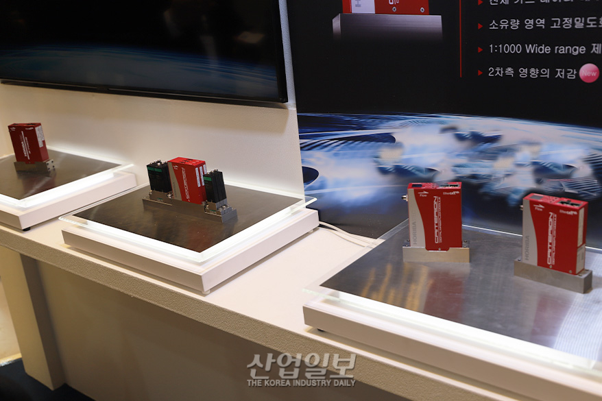 반도체 제조의 효율과 안전성 향상하는 MFC