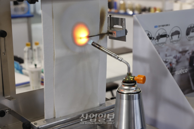 [포토뉴스]“진짜 안타네?”, 전기차 화재 소화포 ‘눈길’