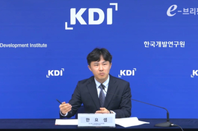 중장년층 고용 시장, “과도한 연공서열이 고용불안 불러”