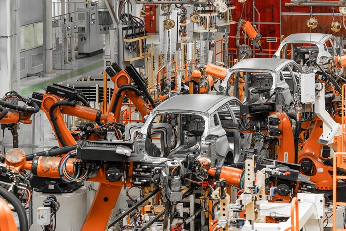 내연기관 자동차, 유럽·미국 등에서 숨통 트였다