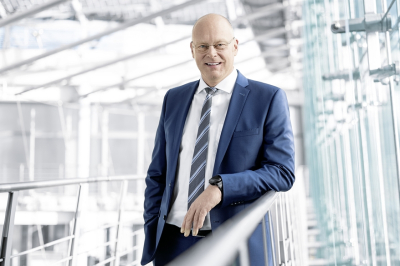 훼스토 CEO, 지속 가능성 및 AI 중심 성장 전략 발표