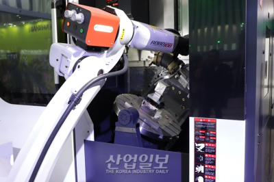 [Machine & Robot ③] 겐트리 시스템 대신 ‘유연성’ 선택해 확장성 높여