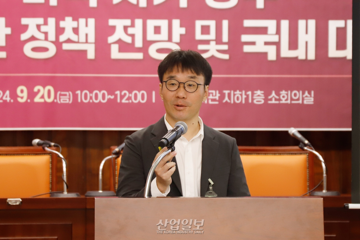 디지털 화폐로 현금 대신하나…“한은 CBDC 적극 준비”