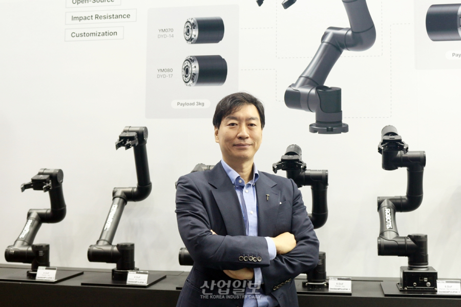Revolutionizing Workspaces: Robotis Unveils Groundbreaking Customizable Collaborative Robot with Dynamic Cell-Y Technology