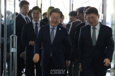 [포토뉴스] 이재명 대표, ‘SK AI 서밋’ 찾아