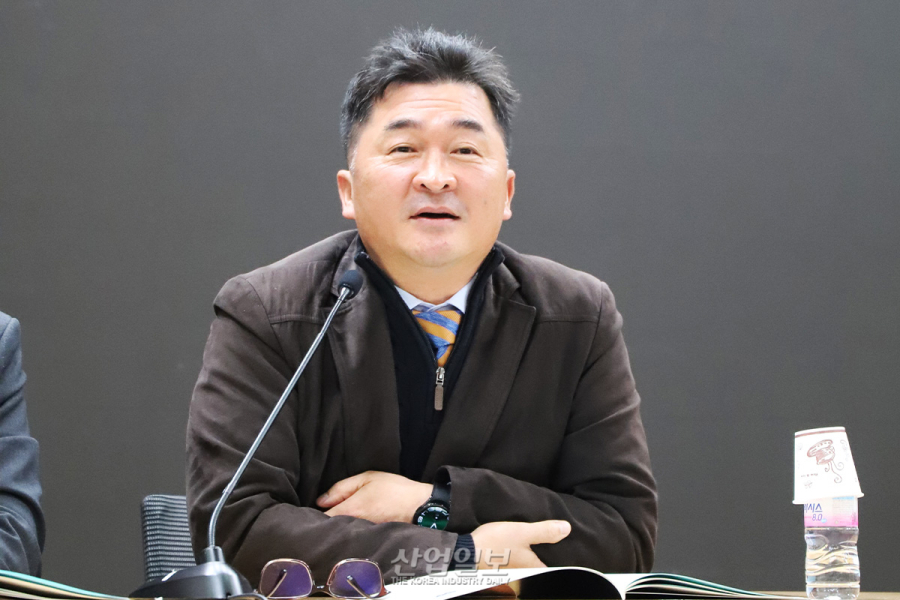 첨단산업 인프라 발전 위해 여러 과제 해결돼야