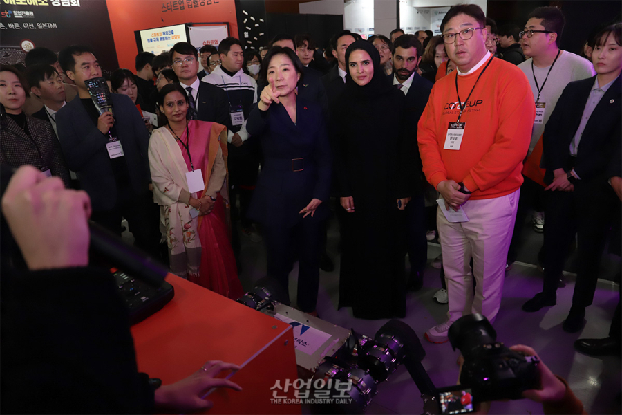 스타트업의 미래를 엿보는 ‘컴업 (COMEUP) 2024’ 개막