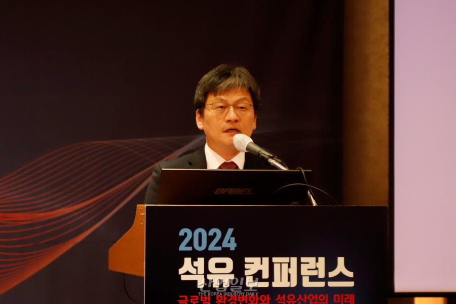 ‘석유 효율화’ 美, ‘화석에너지 탈피’ 中…“韓 석유산업, 안심 금물”