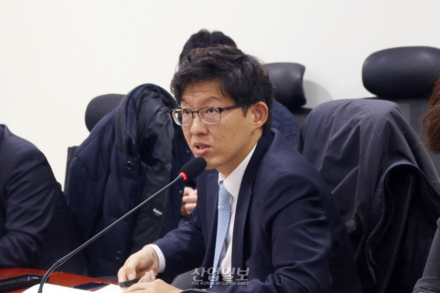 한국 금융시장, 2025년에도 전망은 ‘회색’