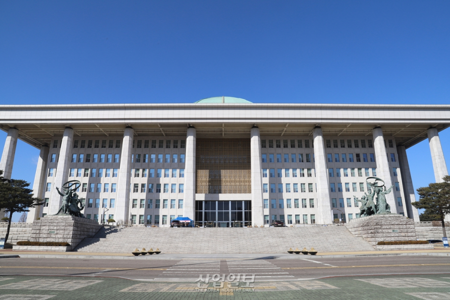 ‘안정과 성장’ 내세운 기재부에 대한상의·중기중앙회 등 ‘환영’