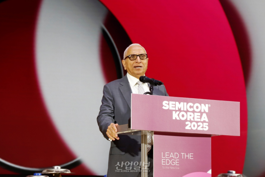 미래 여는 첨단 반도체 기술…‘세미콘 코리아 2025’ 개막