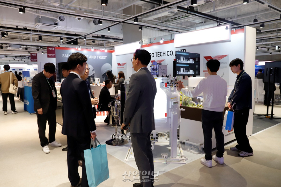 [포토뉴스]반도체 화학물질 저장탱크…“안전관리 솔루션 결합”