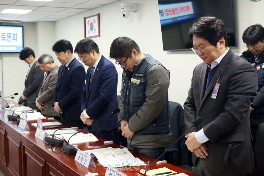 위기 맞은 건설산업, 적정임금제·기능등급제로 활로 모색해야