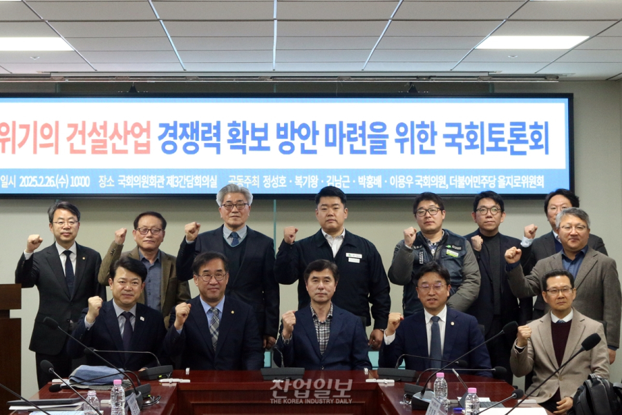 [건설산업, 결국은 ‘인력’①] 젊은 건설인들이 현장으로 돌아올 분위기 형성돼야