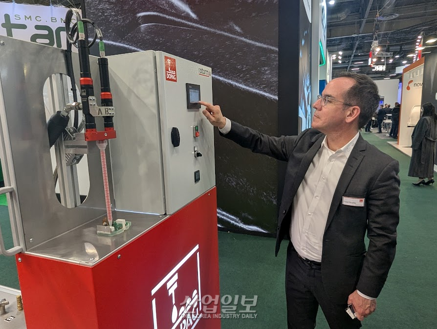 [JEC WORLD 2025] DOPAG, 정밀 계량·혼합 기술 선보여