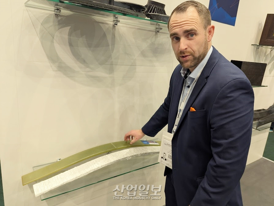 [JEC WORLD 2025] 크라우스마페이, 복합소재 신기술로 주목