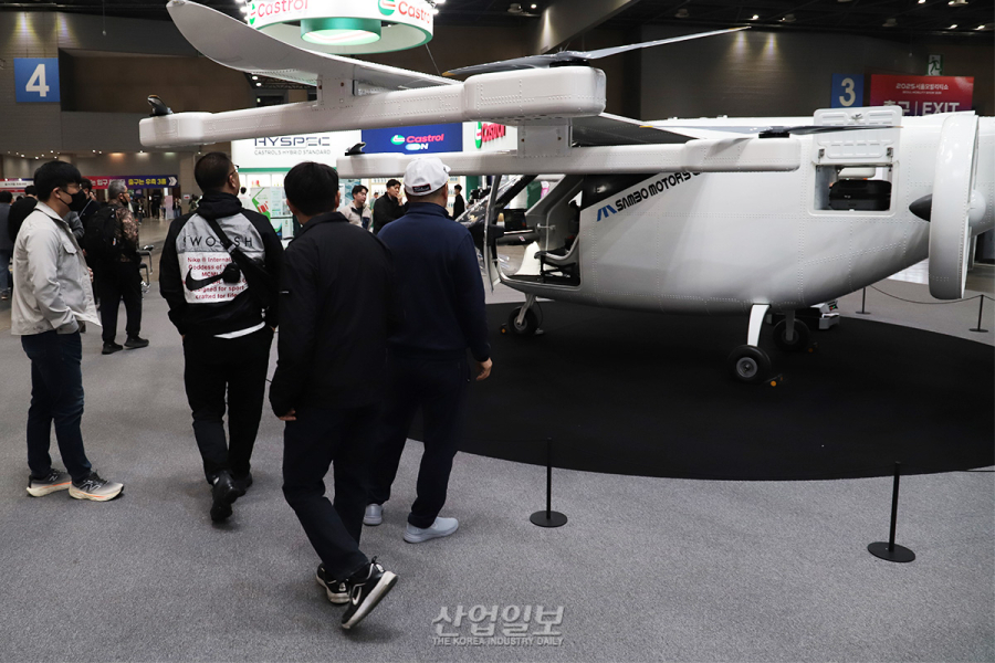 수소-전기 하이브리드 UAM에 참관객 ‘눈길’