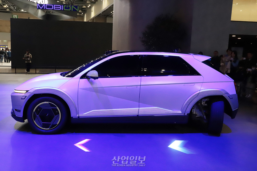 제자리 회전부터 사선 주행까지…현대모비스, 차세대 기술 제시