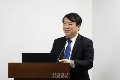 [AI제조강국, 중소벤처가 답이다②] 초거대 스타트업 탄생 위한 제도·금융·기술 기반 확보해야