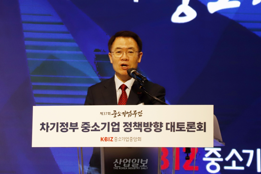 차기 정부, 성장 엔진 재점화에 역량 집중해야