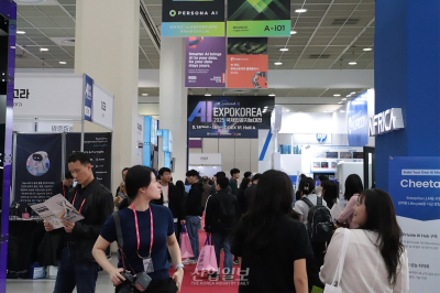[포토뉴스] ‘AI EXPO KOREA 2025’ 개막, 참관객 붐벼