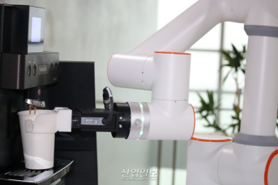 메이크웨어, 원격 커피제조 로봇 솔루션 출품