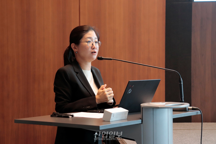 韓 CEO, 글로벌 기업 대비 AI 기술 도입 '신중'…세계 최저 수준