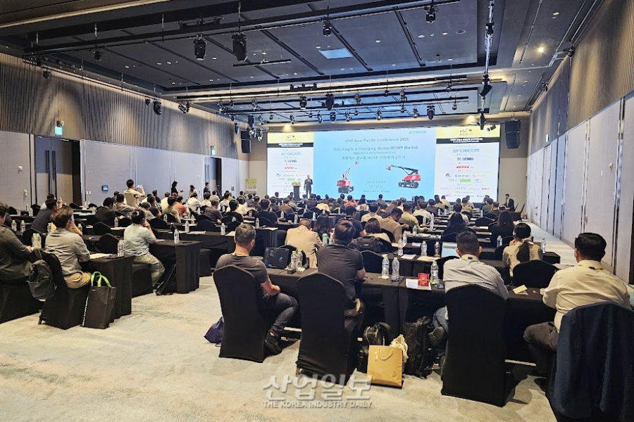 시노붐 데스몬드 소 회장 “데이터 해석과 AI가 건설장비 산업 혁신 이끈다”