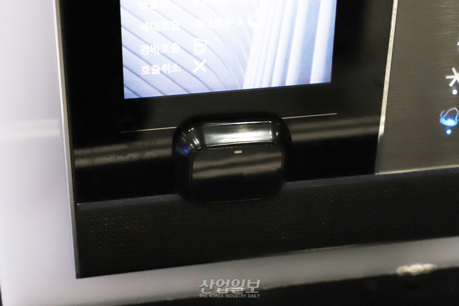 비전아이, 로비폰에 ‘모바일 출입’ 더하는 IoT 센서 공개