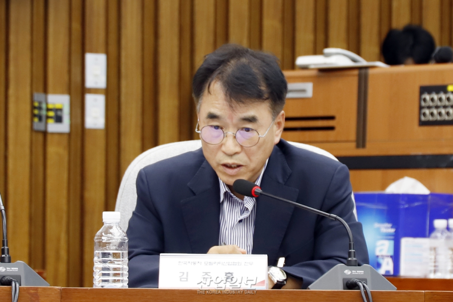 對美 관세협상 이후 자동차산업, 불확실성 해소됐지만 가격 경쟁력 하락은 불가피