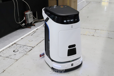 강당·체육관 등 대형공간, 로봇으로 ‘청소 자동화’