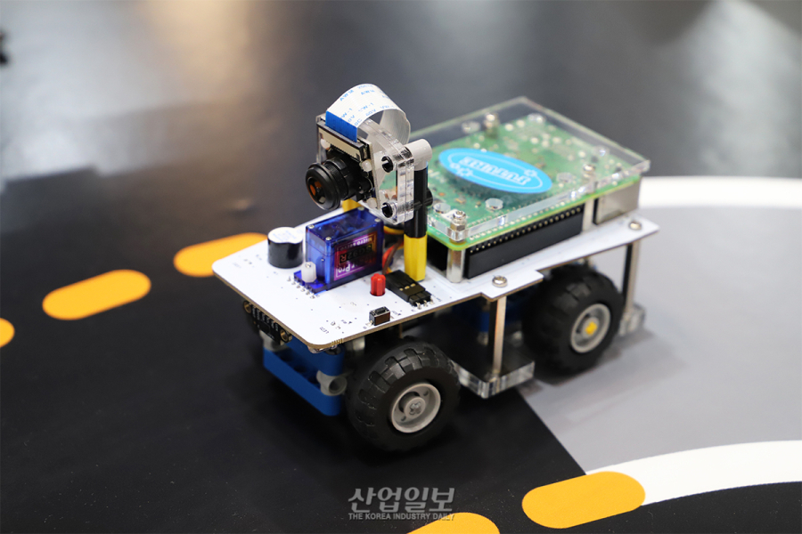 유비온, AIoT·자율주행 딥러닝 교육 솔루션 선보여