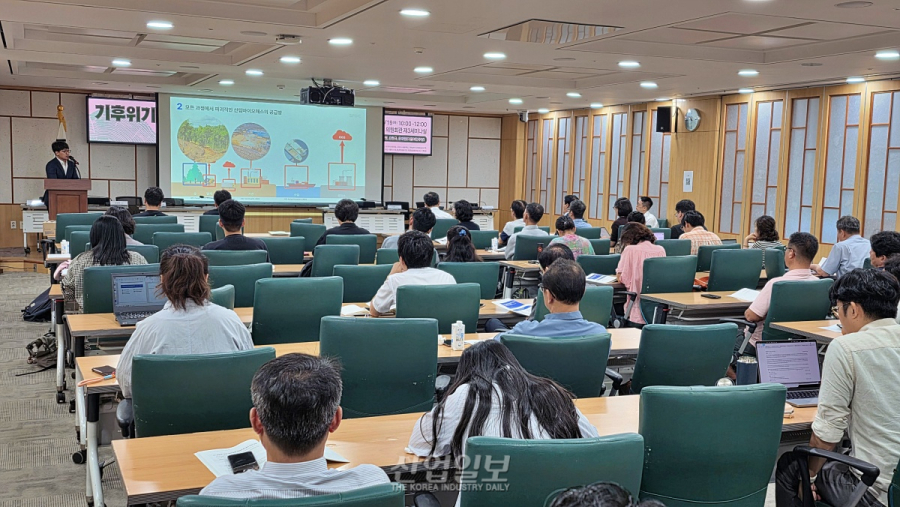 “가짜 재생에너지” 논란… 환경단체 ‘바이오매스 REC 가중치’ 폐지 촉구