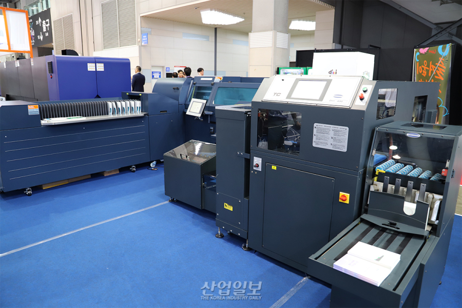 딜리, 분당 120m 수성 롤인쇄·자동 제책 통합 솔루션 제시