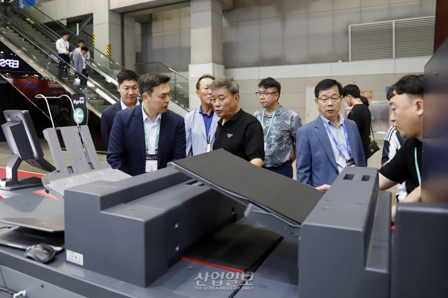 코니카미놀타, AI 이용해 인쇄 불량 제로에 도전