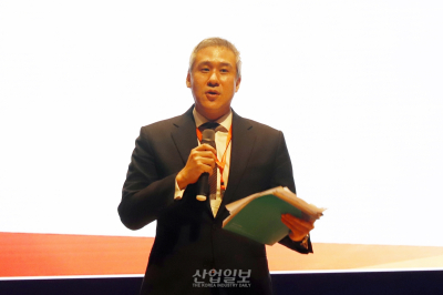 AI기술은 나날이 발전하지만 관련 법적 프레임은 여전히 ‘걸음마’