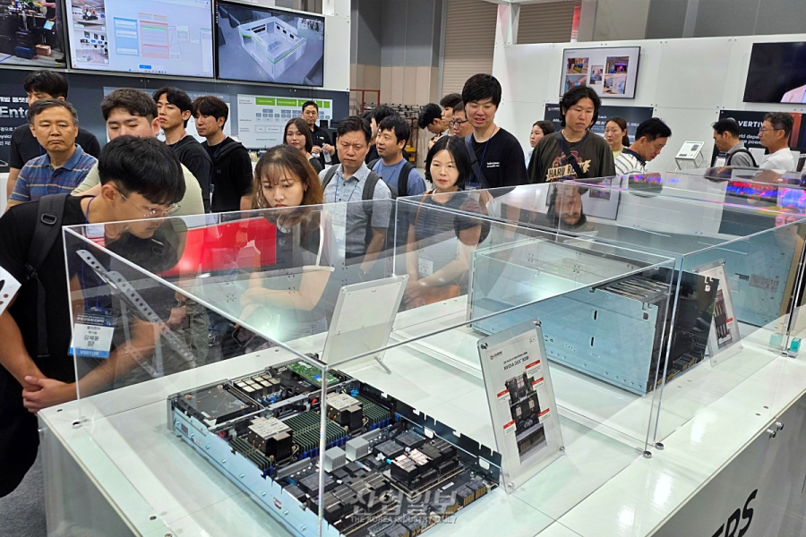 [산업AI EXPO] 리더스시스템즈, 엔비디아 최신 DGX·RTX 블랙웰 선봬