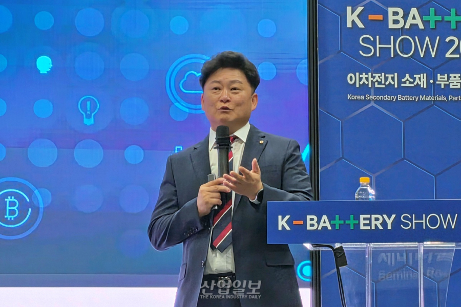 “AI 시대 데이터센터…이제는 수출 전략산업으로 키워야”