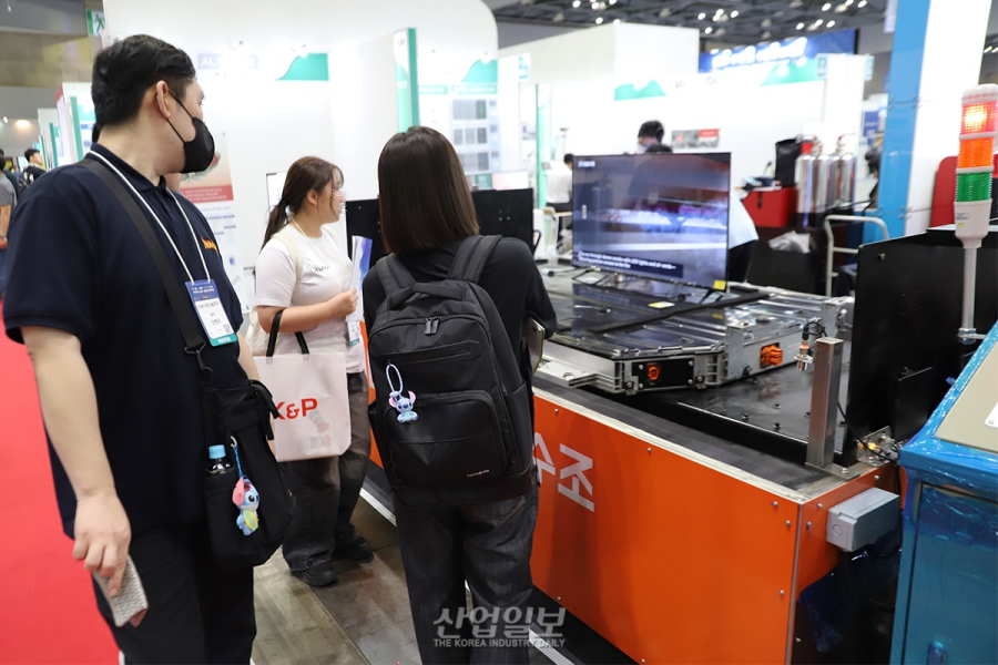 배터리 제조 중 화재, 버튼 하나로 자동 진압