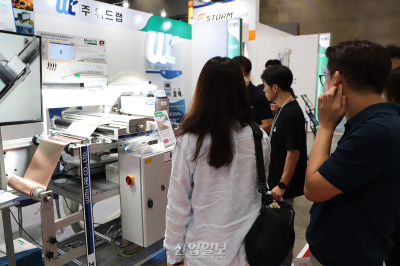 위드랩, 배터리 특화 접촉식 이물 제거 장비 선보여