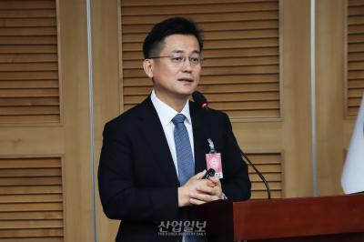 ‘‘차이나 프리’ 공급망 재편, K 드론 마지막 골든타임“